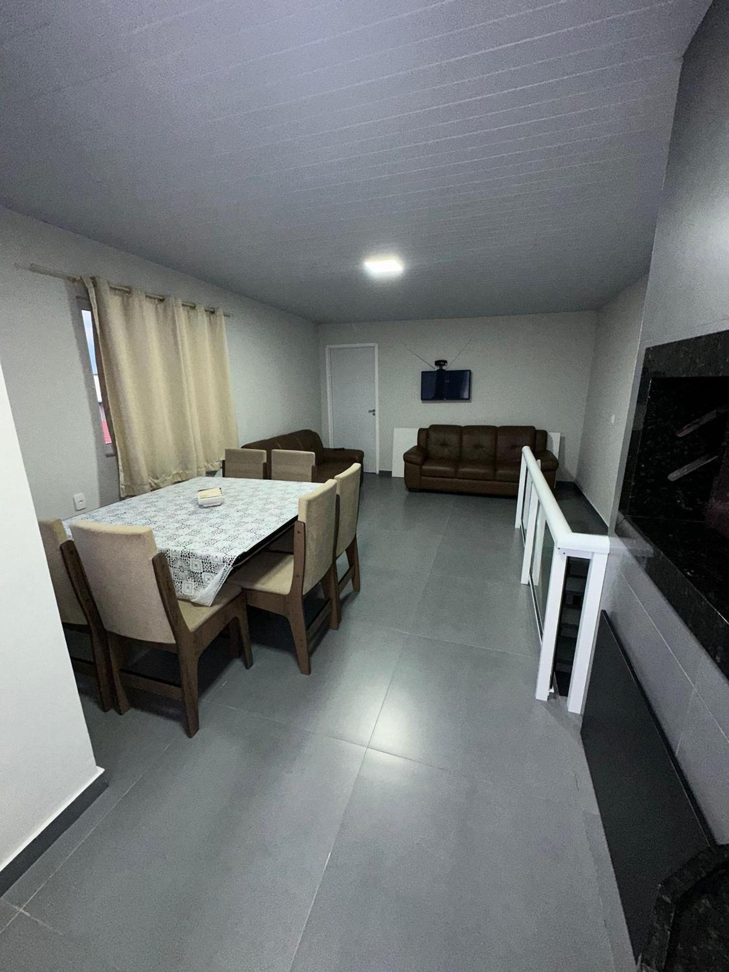 Residencial Wrubleski Sc Pinheira Exteriér fotografie