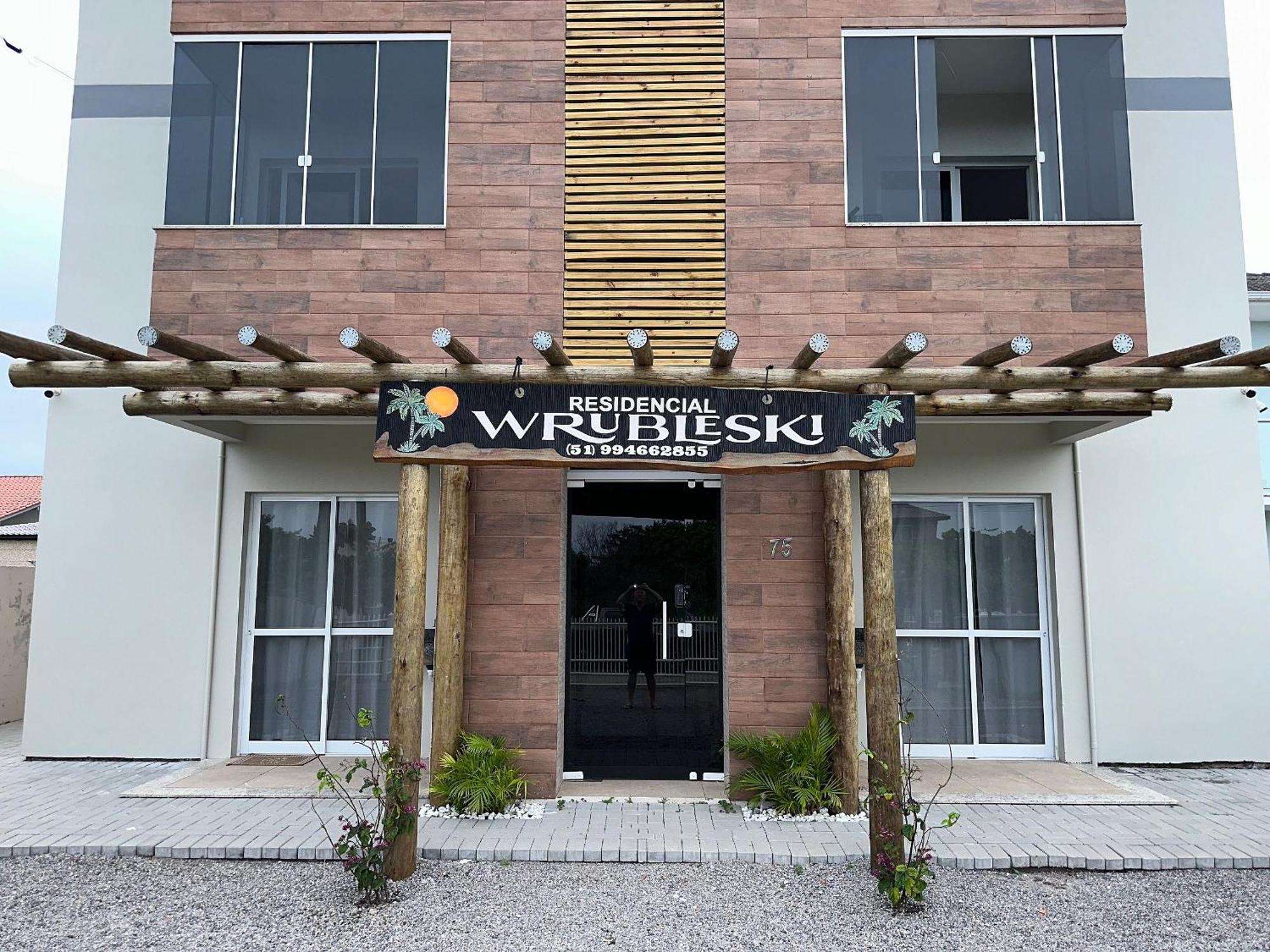 Residencial Wrubleski Sc Pinheira Exteriér fotografie