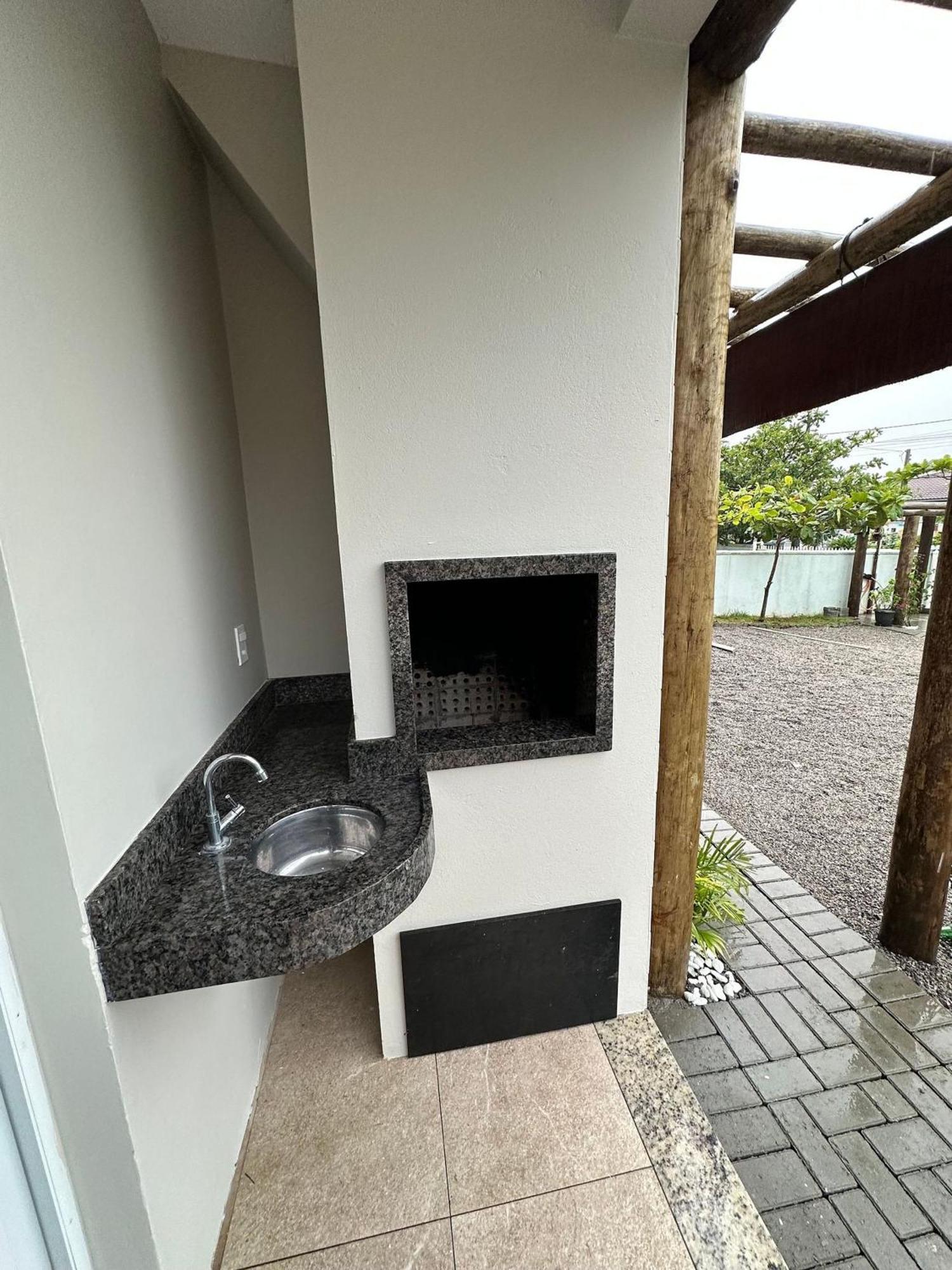 Residencial Wrubleski Sc Pinheira Exteriér fotografie